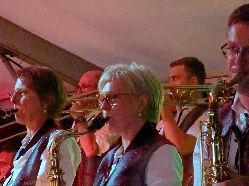 PXL_20250616_195737822